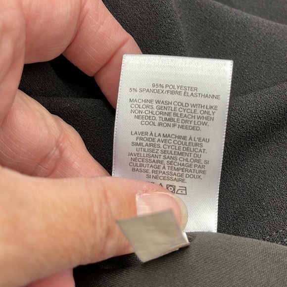 Express NWT Black 3/4 Sleeve Open Back Faux Wrap Dress Size Small - Picture 9 of 9